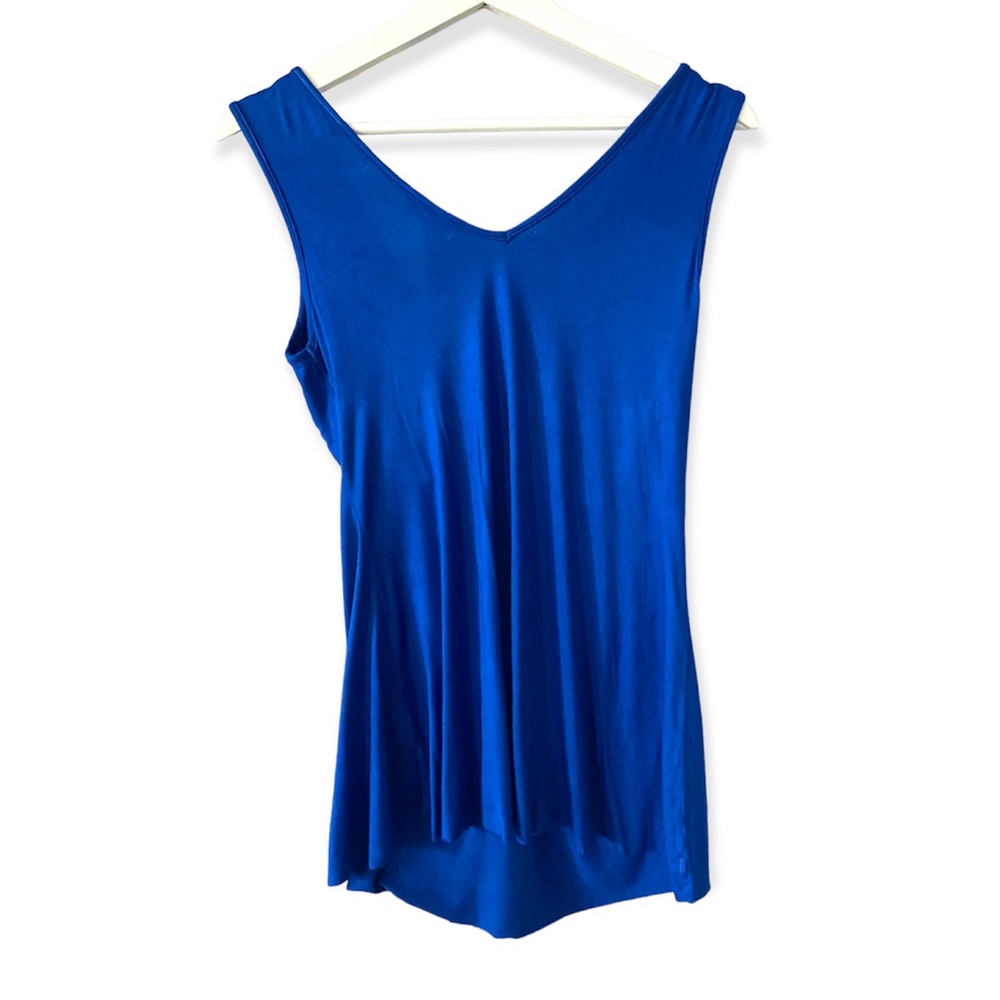 Camille La Vie Women Blue Ornamenral Gem Tank Blouse Size Medium. - Picture 3 of 5